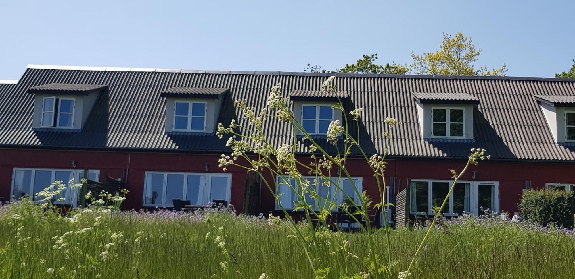 Pyttegarden Apartments Gudhjem Exterior photo